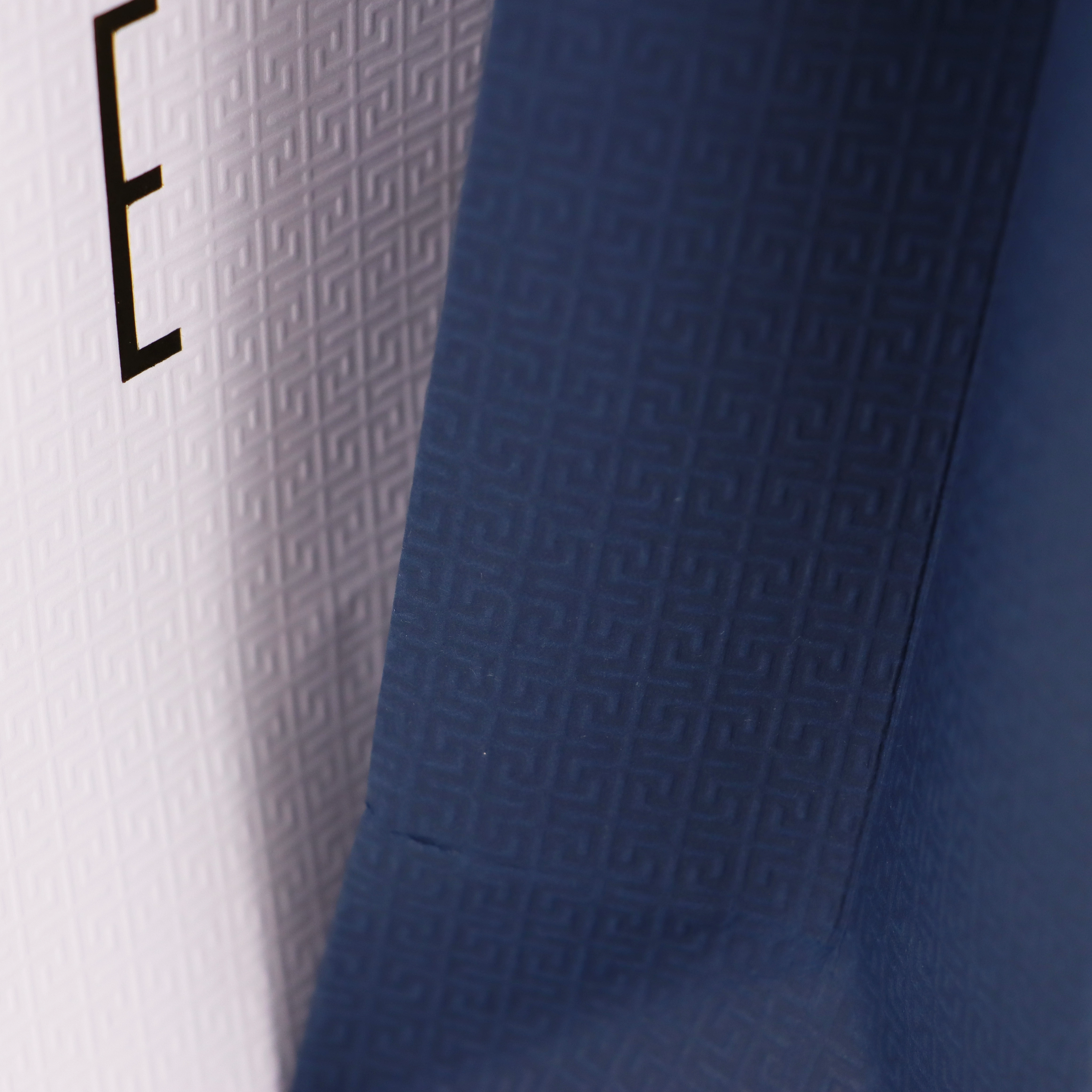 Immagine non disponibile